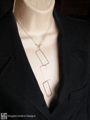 The Long Entwined Hammered Silver Rectangles Necklace