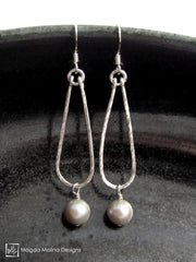 The Hammered Silver Teardrop Earrings With Light Grey Freshwater Pearls