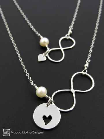 Mother - Daughter Infinite Love Silver And Pearls Necklace Set