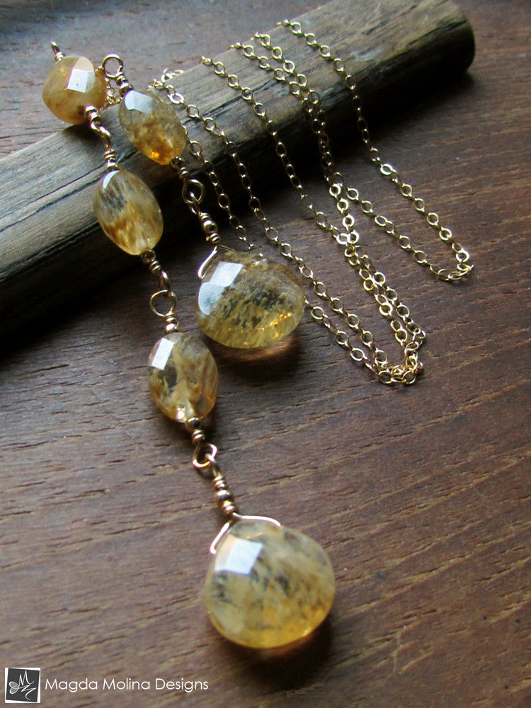 The Delicate Gold Chain Lariat With Rutilated Quartz Drops