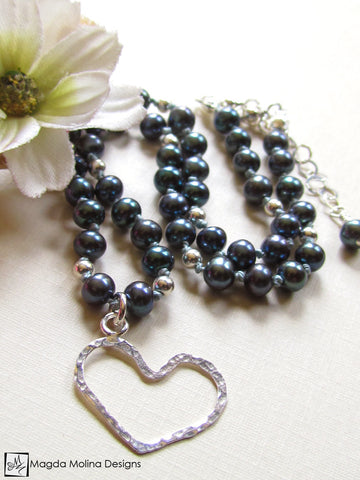 WHOLESALE - Mini Goddess (children) Dark Blue Pearls And Hammered Silver Heart Necklace