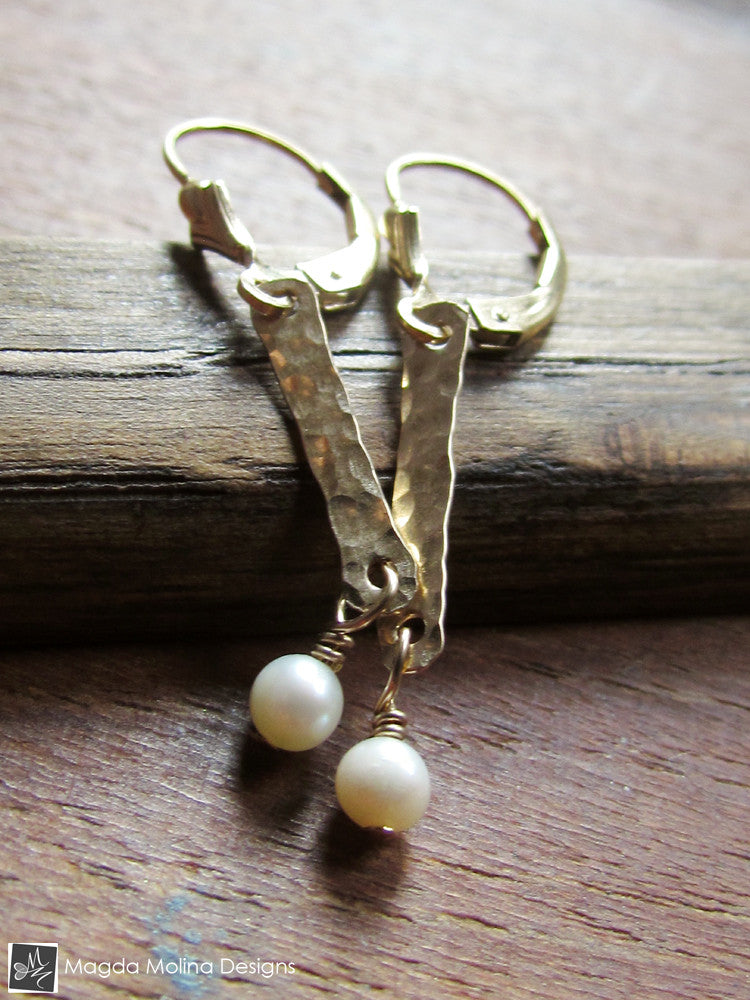 The Mini Hammered Gold Bars And Pearls Dangle Earrings