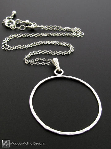 WHOLESALE - The Delicate Hammered Silver Circle Necklace