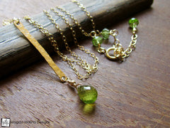 The Hammered Gold Bar And Peridot Drop Chain Necklace