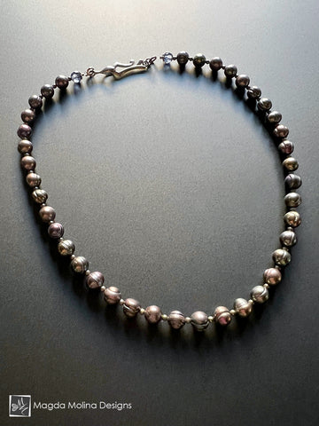 Elegant Freshwater Pearls Choker Necklace